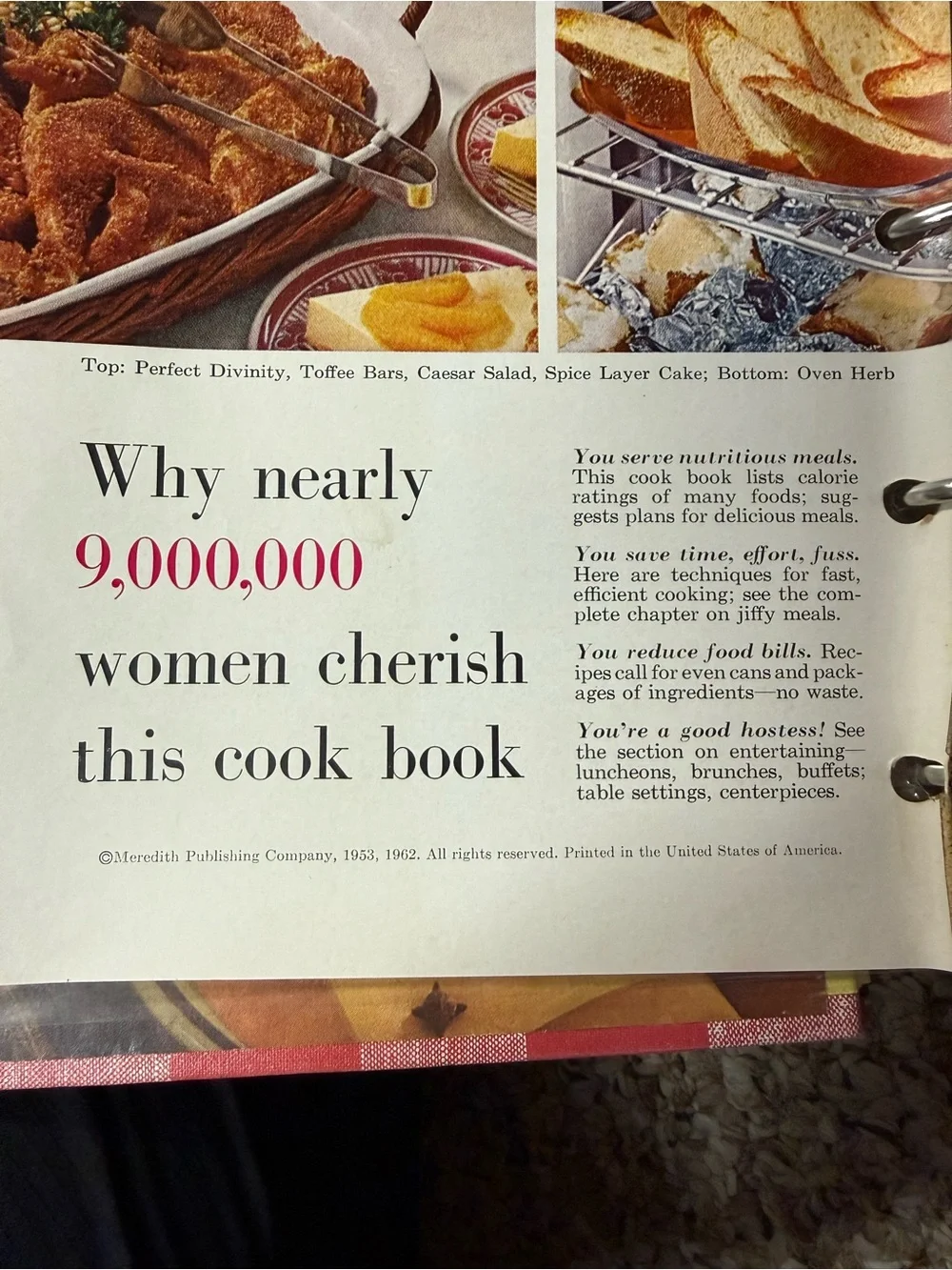 Better Homes And Gardens Red and White Gingham Cookbook